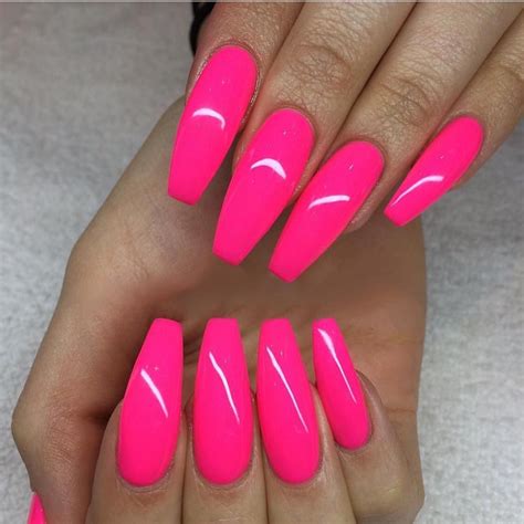 hot pink acrylic nails|bright pink acrylic nails.